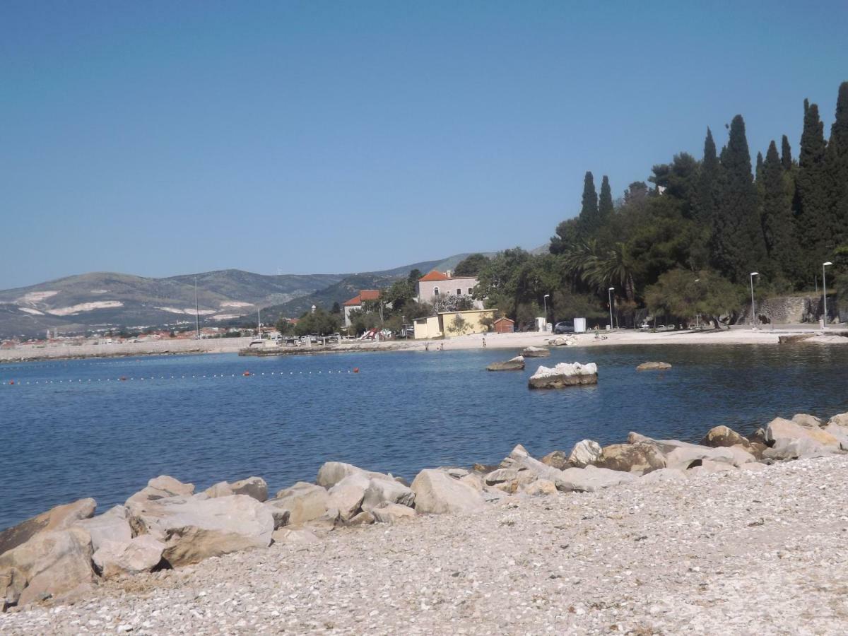 Apartment Yean Kaštela Esterno foto