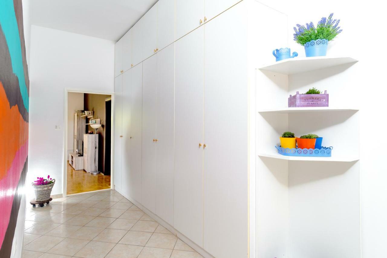 Apartment Yean Kaštela Esterno foto